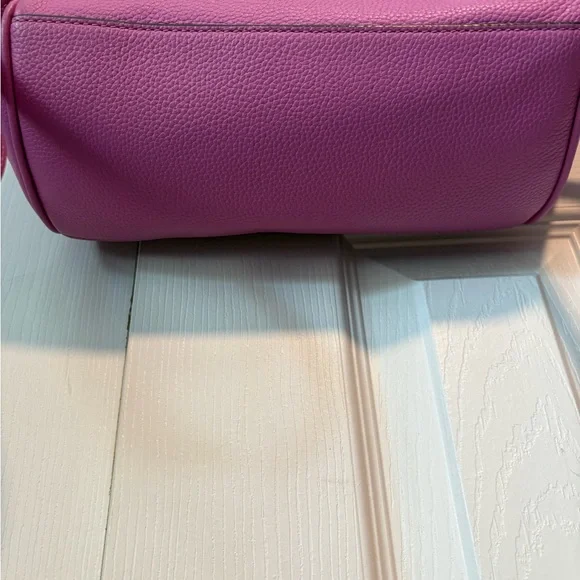 Tory Burch Carter Flap Pinky Lavender Leather Backpack - Picture 4 of 16